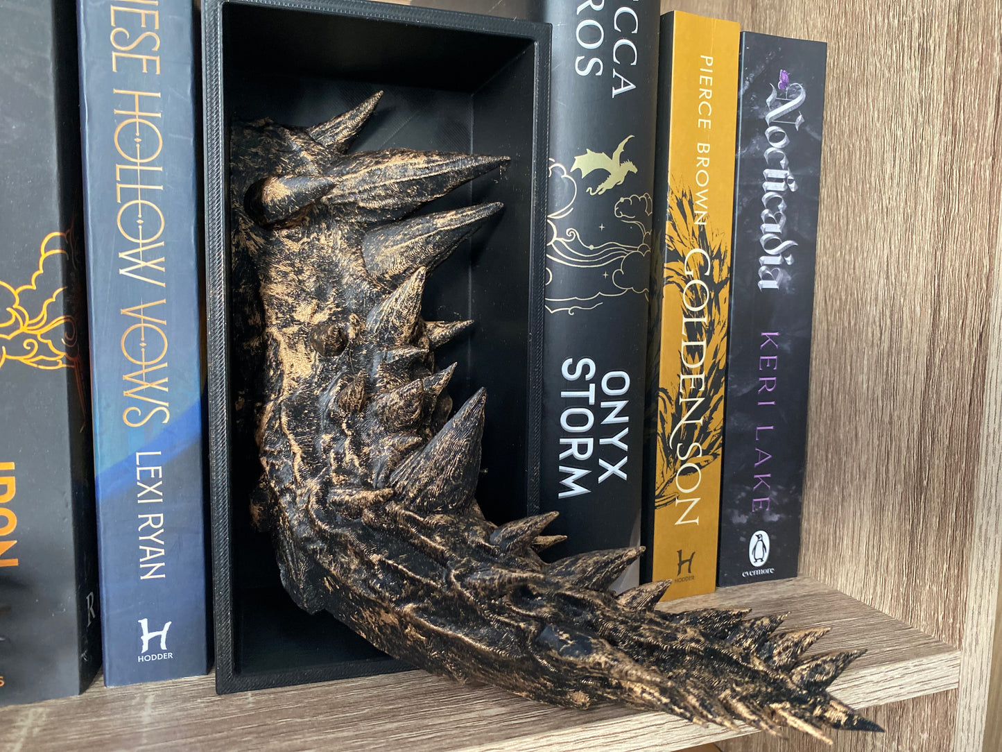 Dragon Booknook Gold