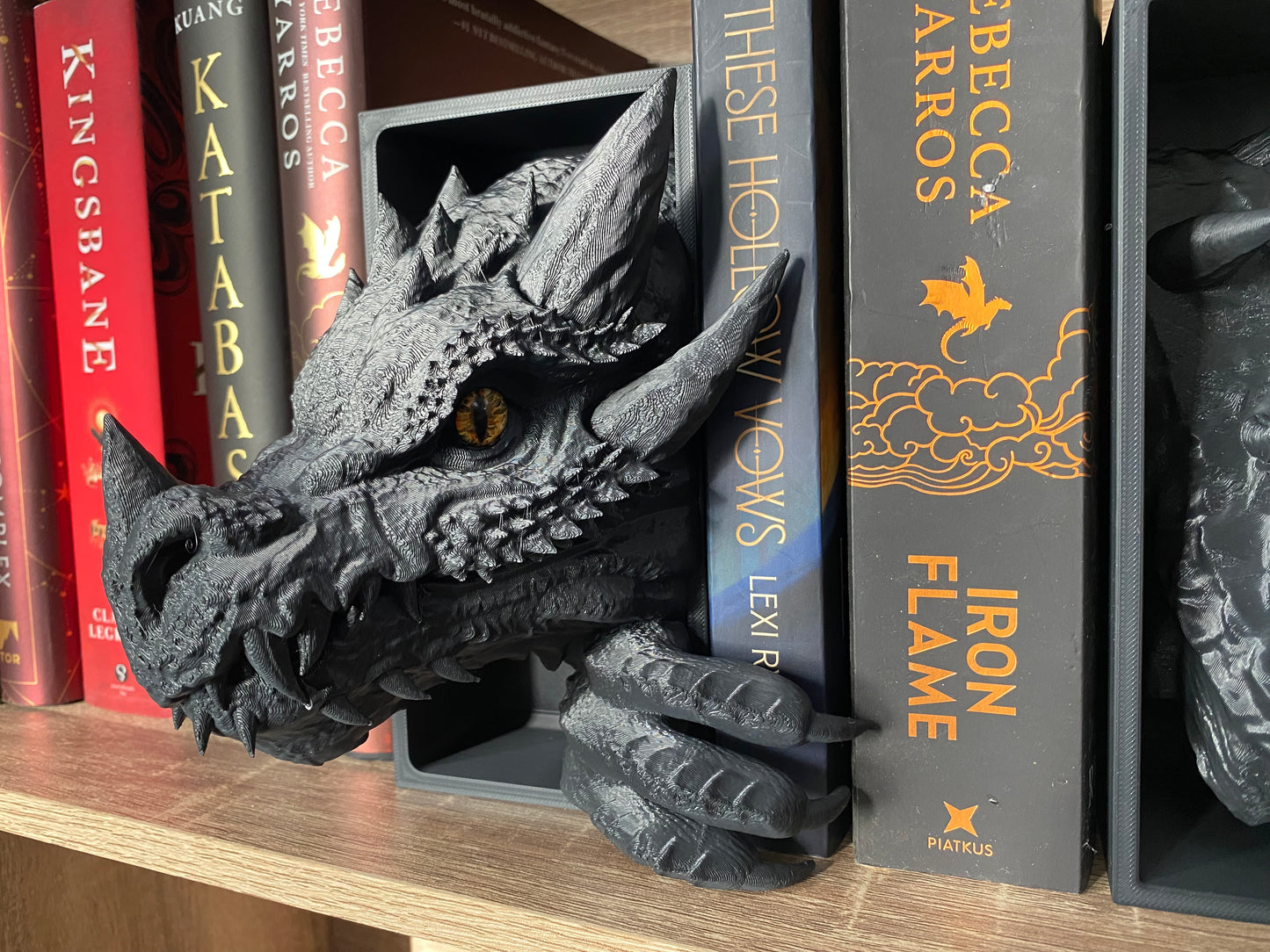 Dragon Booknook black