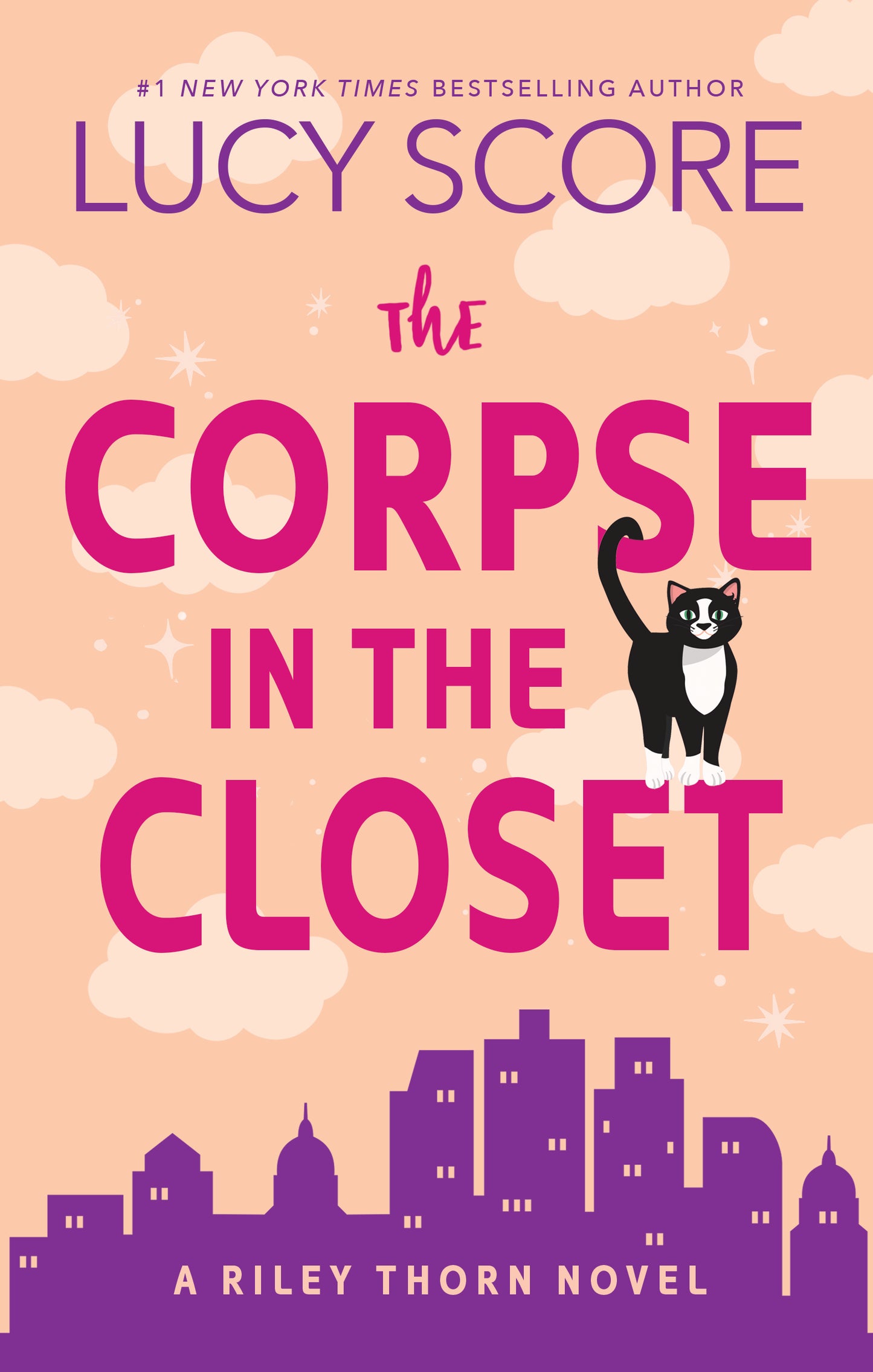The Corpse in the Closet - Lucy Score